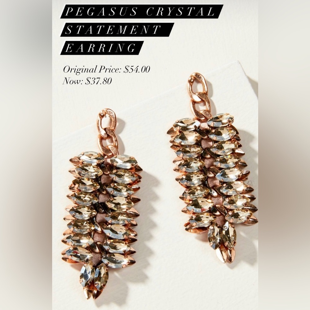 Stella & Dot Pegasus crystal statement earring (EUC)